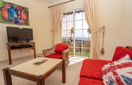 Playa del Aguila Casa | Altamar 53 balcony sea views By CanariasGetaway