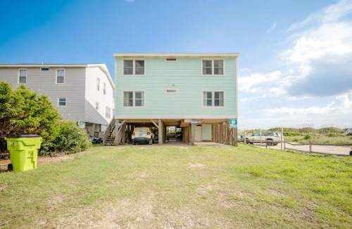 Yaupon Beach Casa | Altamarea by Oak Island Accommodations