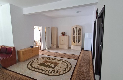Piatra Neamt Casa | Altan's Gold– Perfect for Family & Friends
