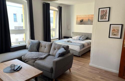 Brandenburg an der Havel Apartamento | Altbauapartment in Wassernähe und Magenta TV