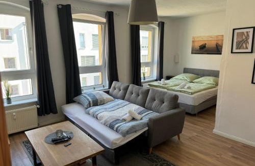 Brandenburg an der Havel Apartamento | Altbauapartment in Wassernähe und Magenta TV