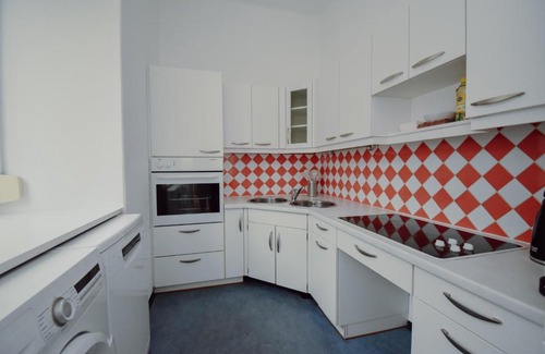 Feldbach Apartamento | Altbauwohnung in städtischer Ruhelage