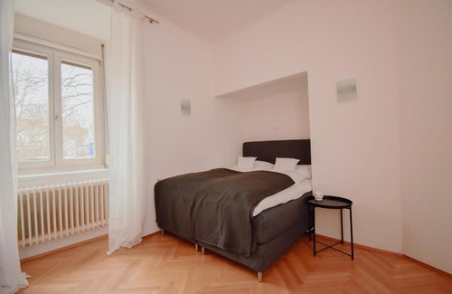 Feldbach Apartamento | Altbauwohnung in städtischer Ruhelage