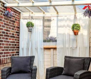 Biebernheim Apartamento | Alte Schreinerei, charmantes Ferienhaus gegenüber der Loreley