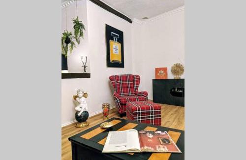 Biebernheim Apartamento | Alte Schreinerei, charmantes Ferienhaus gegenüber der Loreley