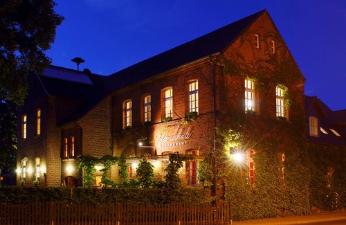 Reichenwalde Hotel | Alte Schule Hotel