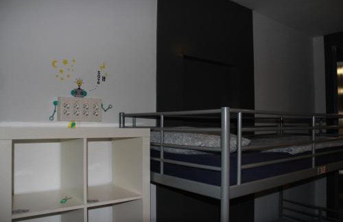 Eixample Hostal | Alternative Creative Youth Hostel Barcelona