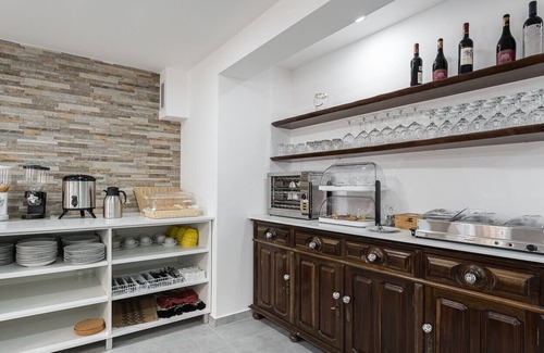 Mangualde Apartamento | ALTIDO Gorgeous unit w/ Gym & Communal pool
