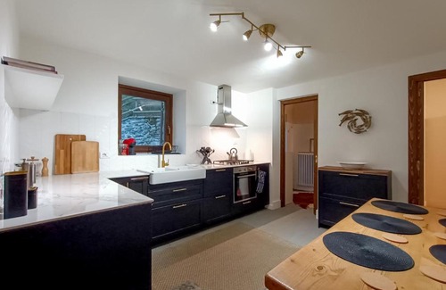 La Thuile Apartamento | ALTIDO Lovely Family Apartment with Garden