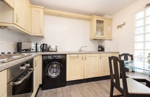 Gorgie Apartamento | ALTIDO stylish 2bed flat w/ balcony & free parking