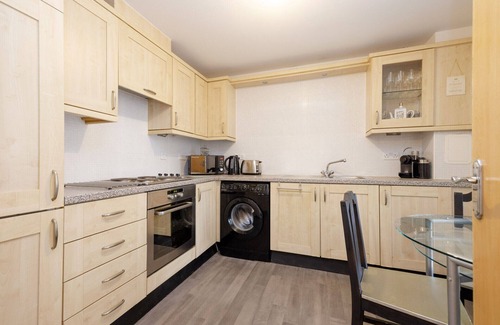 Gorgie Apartamento | ALTIDO stylish 2bed flat w/ balcony & free parking