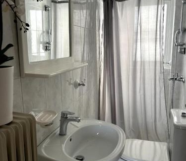 Argyroupoli Apartamento | Altitude 5 Penthouse Elliniko