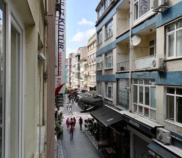 Kadikoy Apartamento | Altiyol Boga, Center of Kadıköy