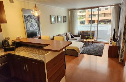 Apoquindo Apartamento | Alto Las Condes - A pasos del Mall - Excelente y cómodo Departamento p/2 personas