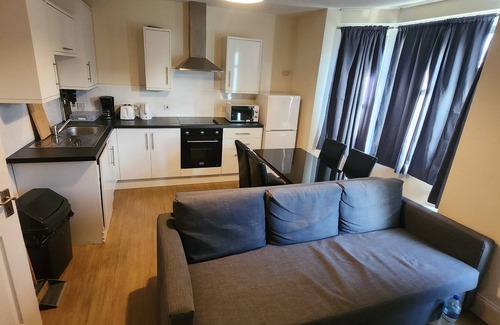 Selhurst Apartamento | Alto Serlux London - Croydon: 2-Bed: Sleeps 5–6, Netflix, Family-Friendly