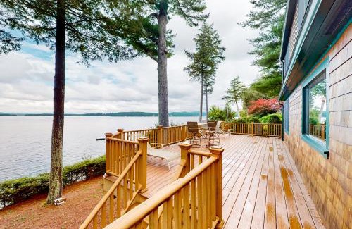 Alton Bay Casa | Alton Bay Lakefront Beauty