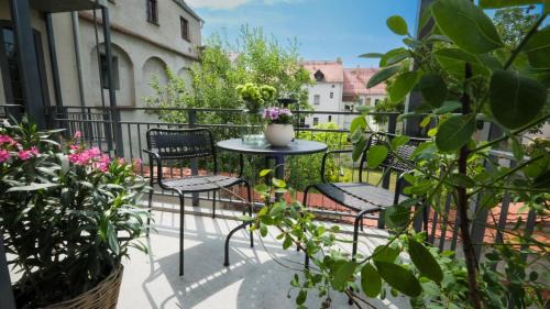Torgau Apartamento | Altstadt Apartment in Torgau mit Balkon und Kunstgarten
