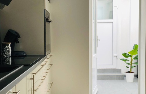 Friedrichstadt Casa | Altstadthus - Gemütliches Ferienhaus mit Gärtchen
