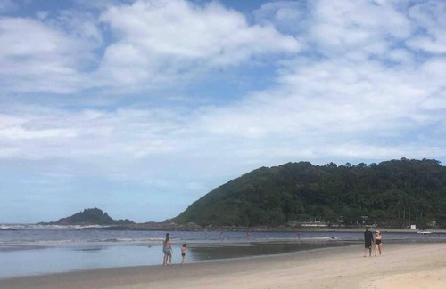Itanhaem Casa | Aluga-se casa com Piscina itanhaém