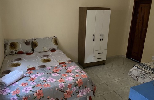 Jabutiana Casa | Aluguel por Diária ou Temporada de Casa Espaçosa na Aruana