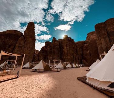 Mada'in Saleh Otro | AlUla Camp By Masarat