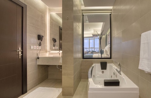 Al-Hamra'a Hotel | Aluya Hotel
