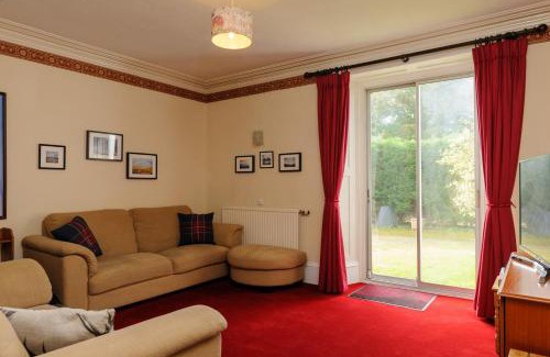 Newtonmore Casa | Alvey House