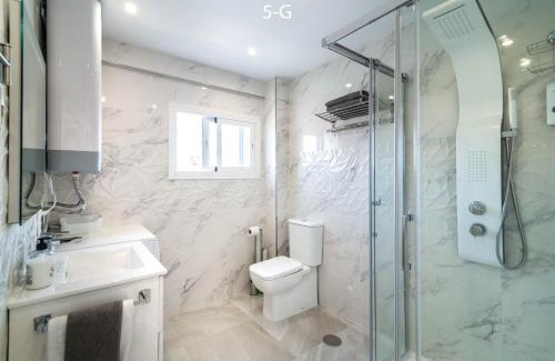 Benalmadena Costa Apartamento | Always Happy 1 BDR 6G and 5G Puerto Marina views