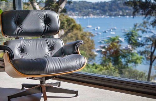 Newport Casa | Alya House: The Luxury Pet-Friendly Accommodation with Private Beach