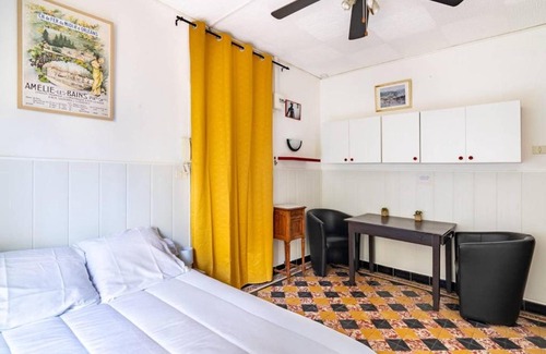 Amelie-les-Bains-Palalda Apartamento | Amélie "vintage dream studio" with Sunny Terrace