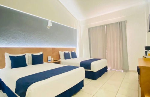 Crucecita Hotel | AM Amakal Hotel & Park