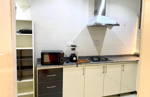 Gwarinpa Estate Hotel | Am Place Luxury Apartments