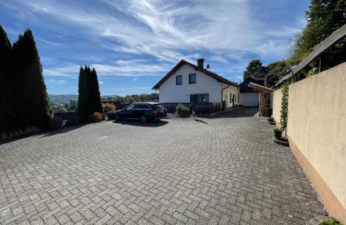 Attendorn Apartamento | Am Waldrand