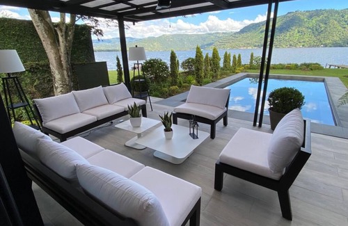 Bouvet Island Casa | AM009 Cozy Amatitlan home