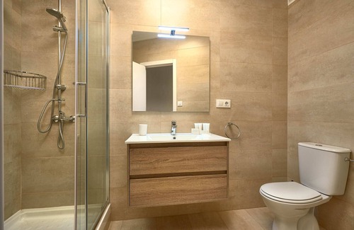 San Roque Apartamento | Amador de los Rios Free Parking Gratis