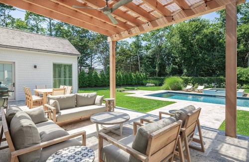 Amagansett North Casa | Amagansset Oasis-walking distance to beach, bay and town.