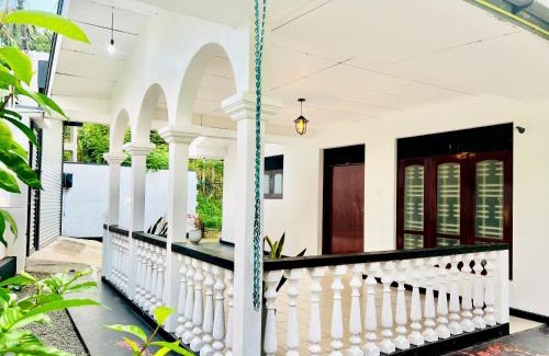 Weligama Casa | Amagee nature resort weligama -2 Ac 1 non Ac rooms