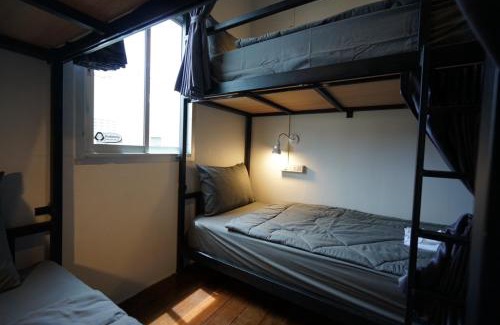 Cherngtalay Hostal | Amahostel