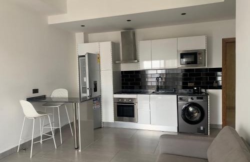 Accra Apartamento | Amal Suites