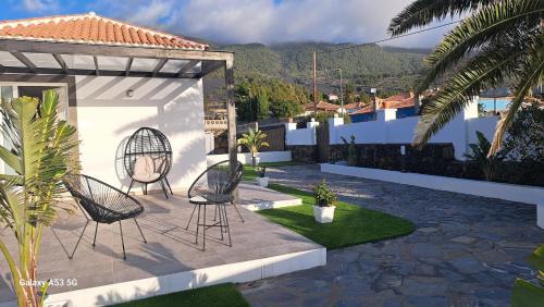 Las Manchas Casa | Amalava