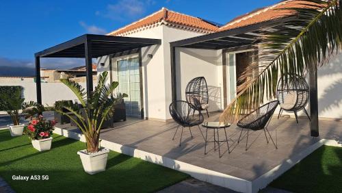 Las Manchas Casa | Amalava