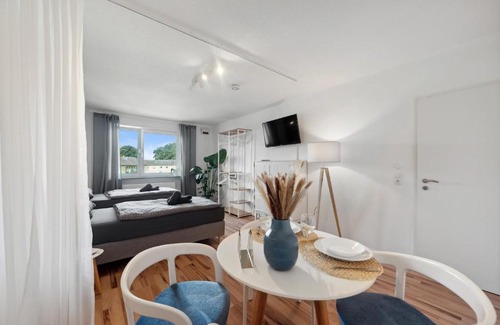 Kaiserslautern Apartamento | Amalfi Apartments A01 - gemütliche 2 Zi-Wohnung mit Boxspringbetten und smart TV