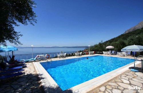 Nisaki Apartamento | Amalia Complex