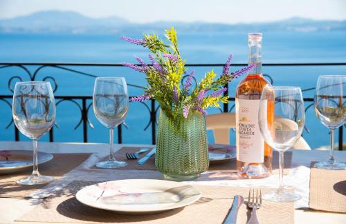 Nisaki Apartamento | Amalia Complex