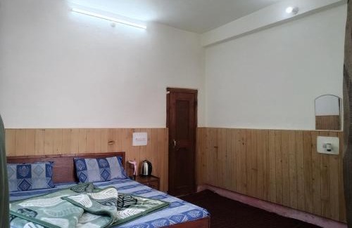 Ghiyagi Casa | aman place homestay river touch