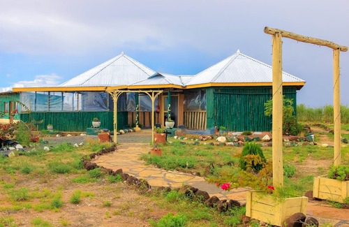 Amboseli Cabina | Amanya 2 Rooms Girraffe Family Tent
