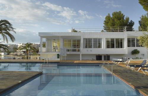 Bahía de San Antonio Hotel | Amàre Beach Hotel Ibiza - Adults Recommended