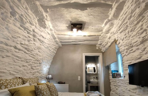 Menites Casa | Amarienitas Junior Suite