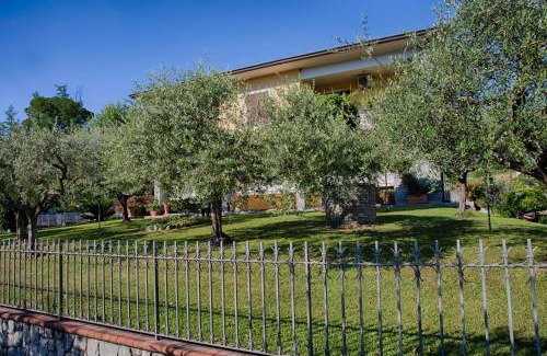 Sarzana Cama Y Desayuno | aMarti Suites B&B