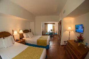 Puerto Barrios Complejo | Amatique Bay Hotel